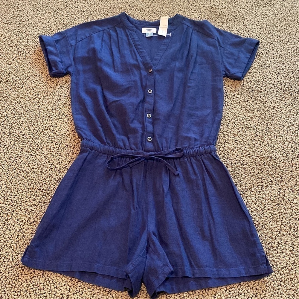 NWT Navy Blue Old Navy Romper, Size XS -- Super Cute!